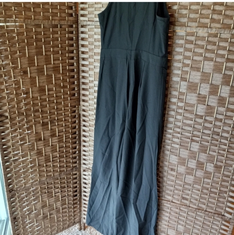 Strut & Bolt Sexy Black Jumpsuit Pantsuit - Picture 8 of 10